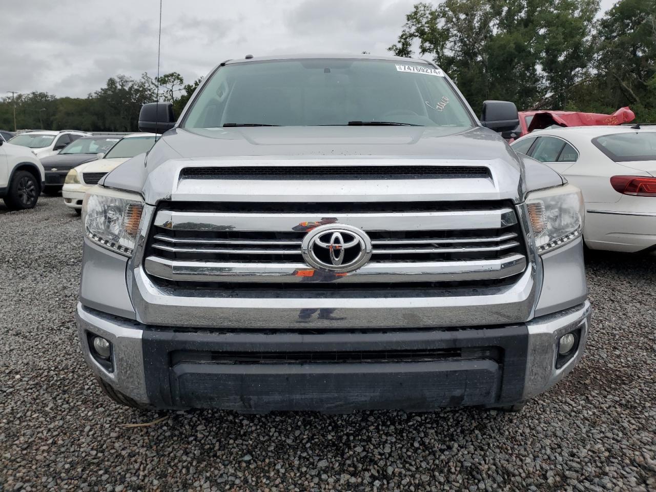 2017 Toyota Tundra - Image 5