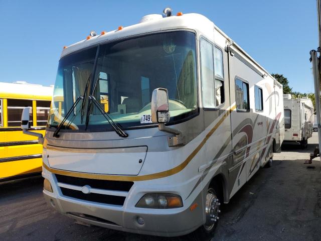 2005 Workhorse Custom Chassis Motorhome Chassis W22