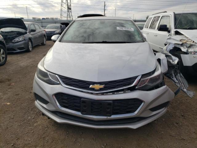  CHEVROLET CRUZE 2017 Srebrny