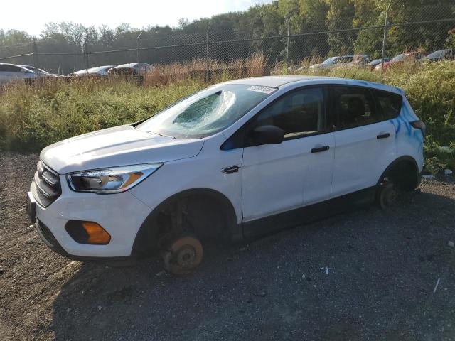 Паркетники FORD ESCAPE 2017 Білий