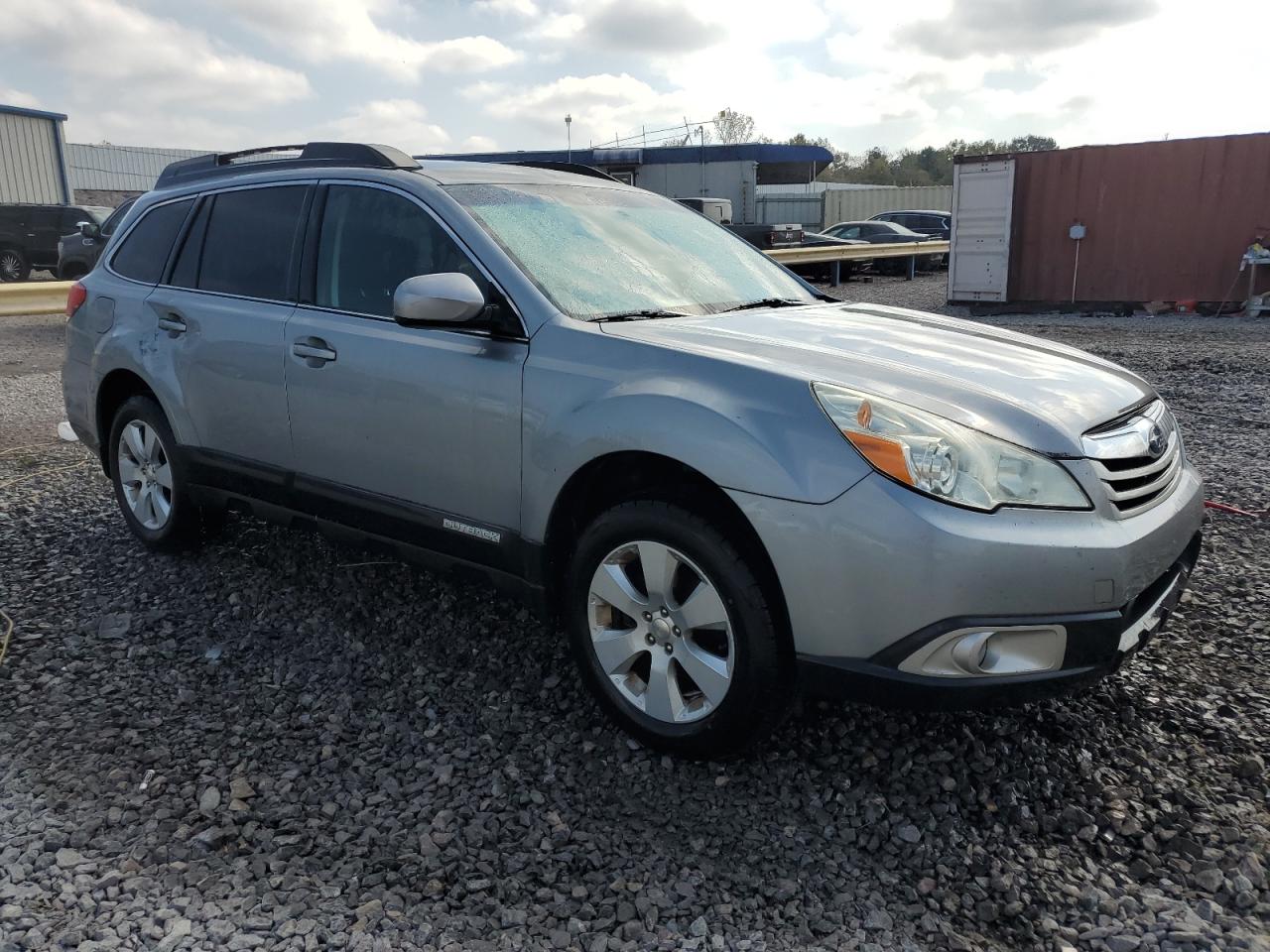 2011 Subaru Outback - Image 4