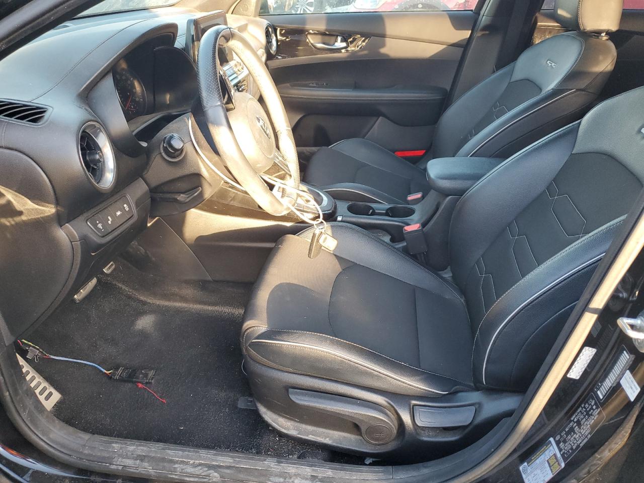 2020 Kia Forte - Image 7