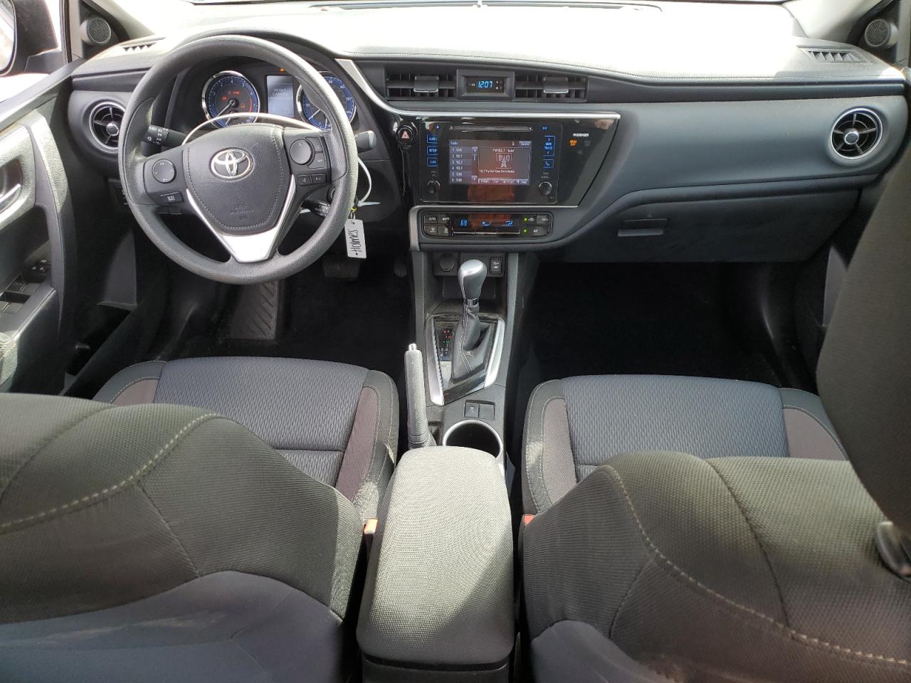 5YFBURHE1HP655027 2017 Toyota Corolla L