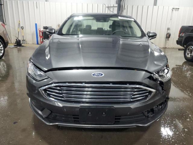  FORD FUSION 2017 Szary