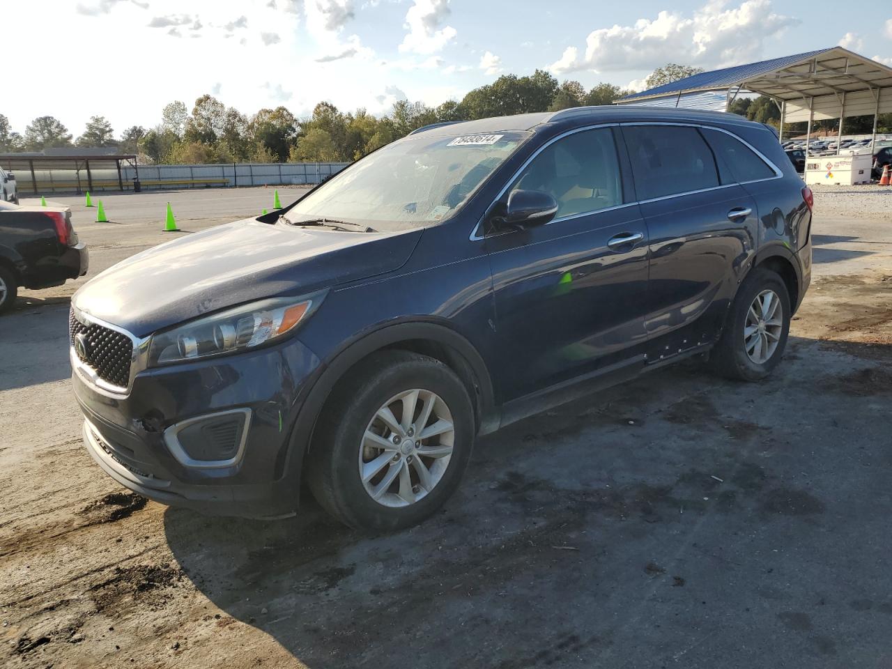 VIN 5XYPG4A34HG261373 2017 KIA SORENTO no.1