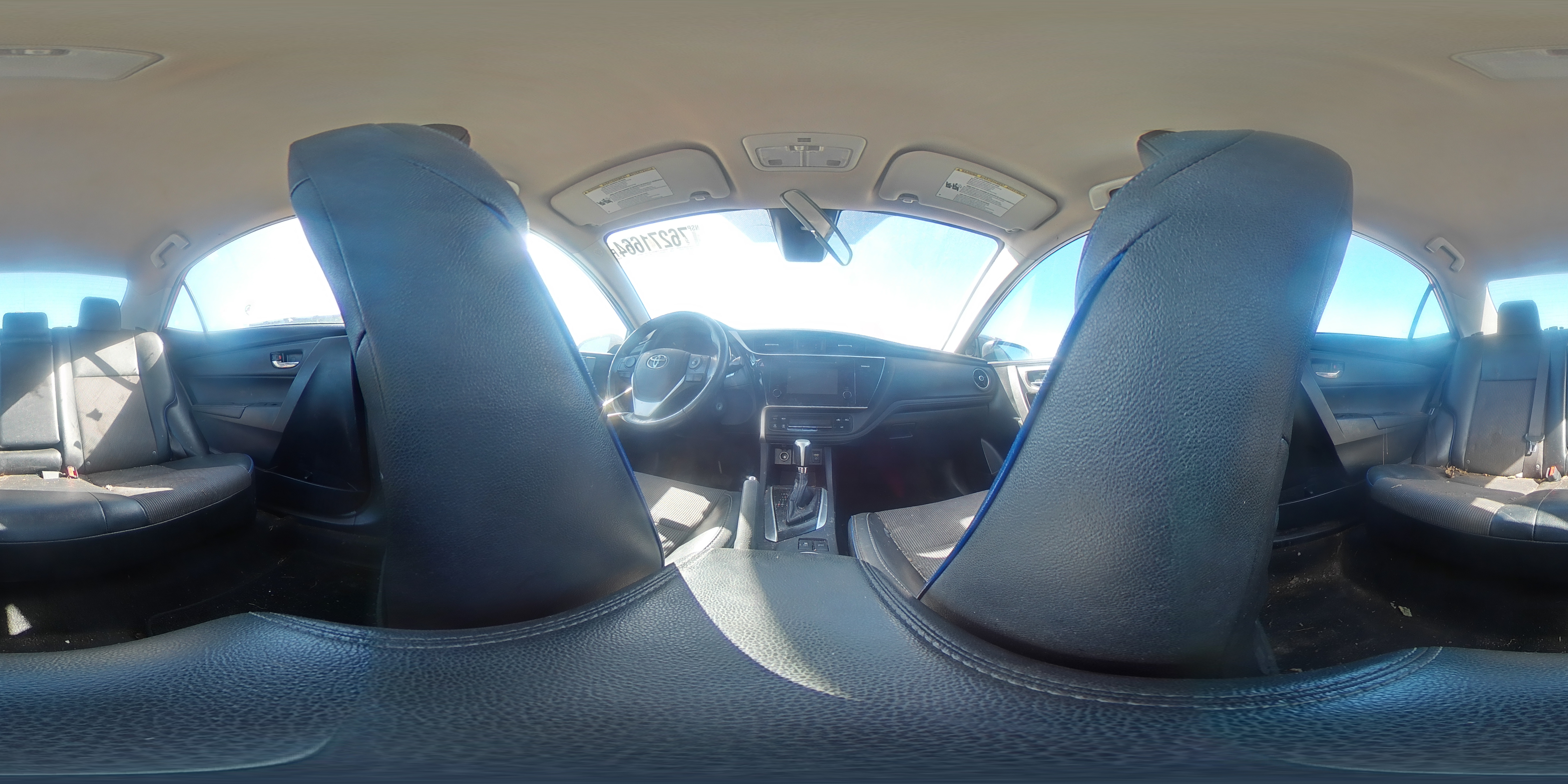 2017 Toyota Corolla - Image 13