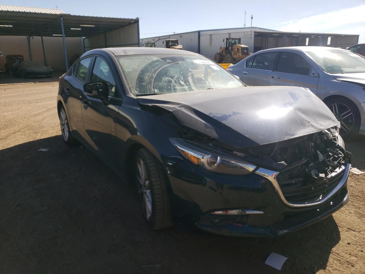 2017 Mazda 3 - Image 4