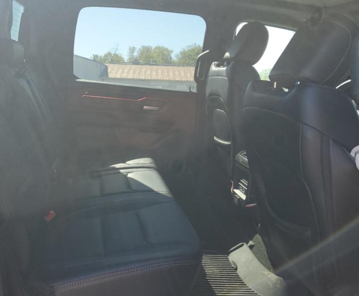 2022 RAM 1500 - Image 10