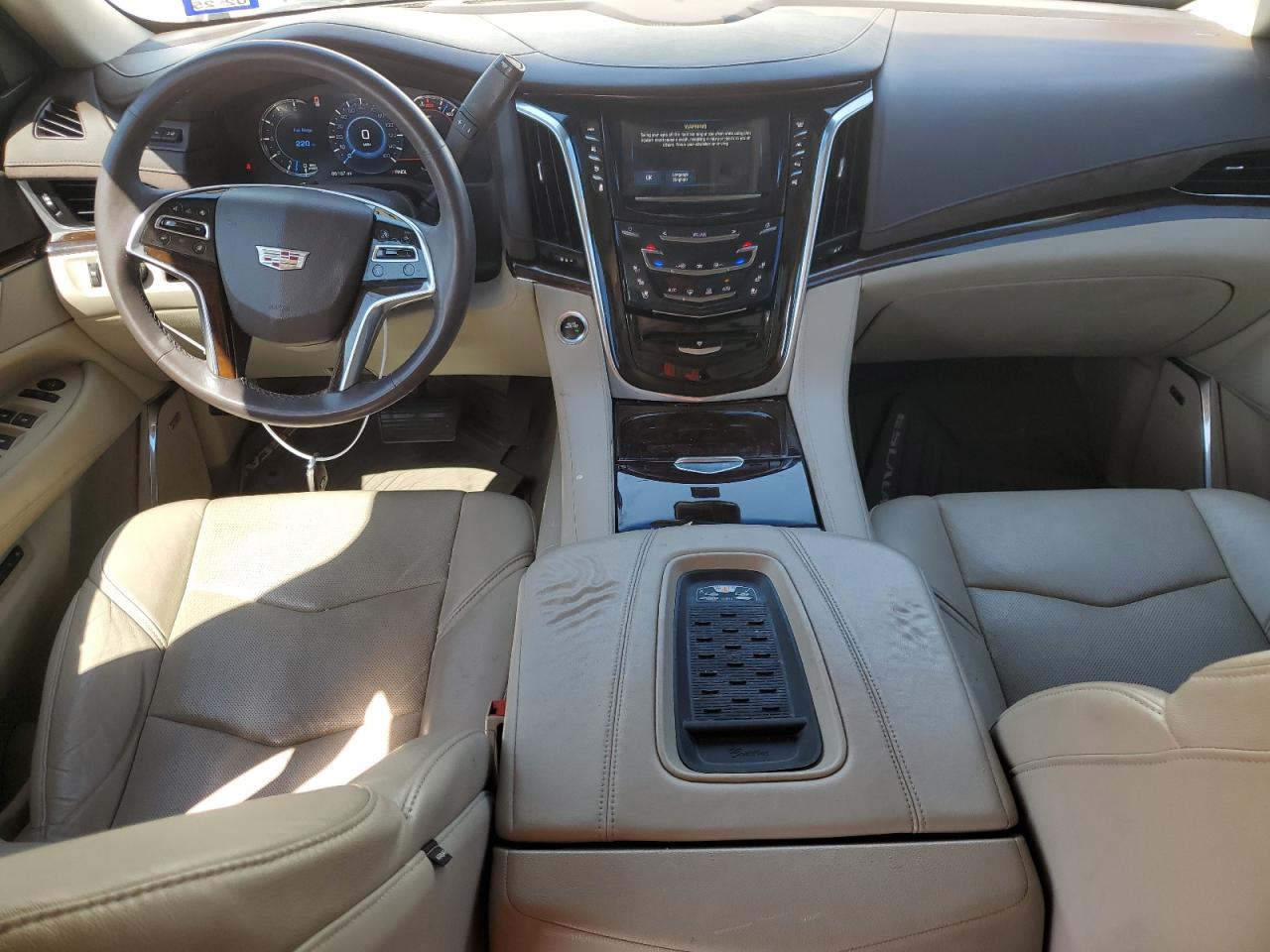 1GYS3BKJXHR398305 2017 Cadillac Escalade Luxury