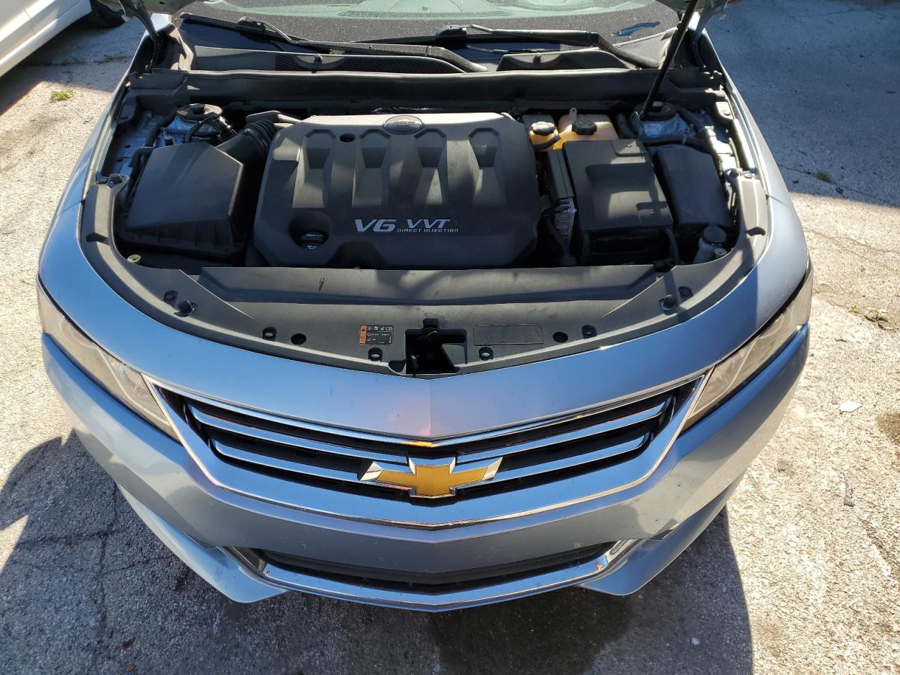 2015 Chevrolet Impala - Image 11