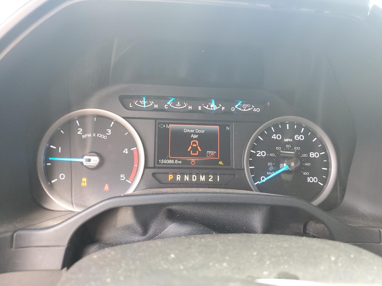 2017 Ford F350 - Image 9