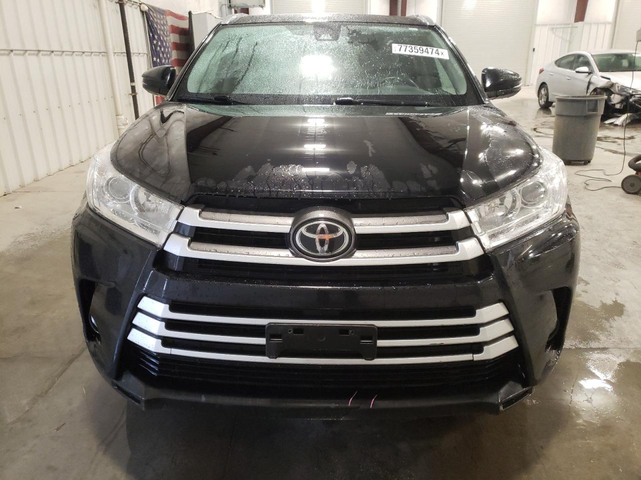 2019 Toyota Highlander - Image 5