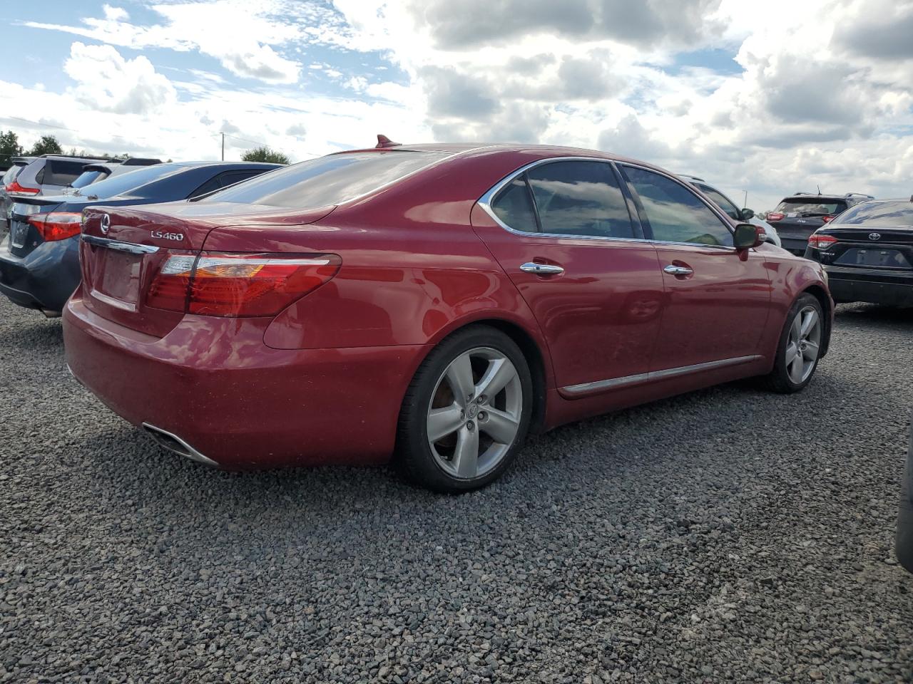 2010 Lexus LS - Image 3