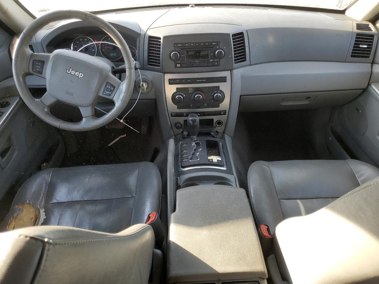 2007 Jeep Grand Cherokee - Image 8