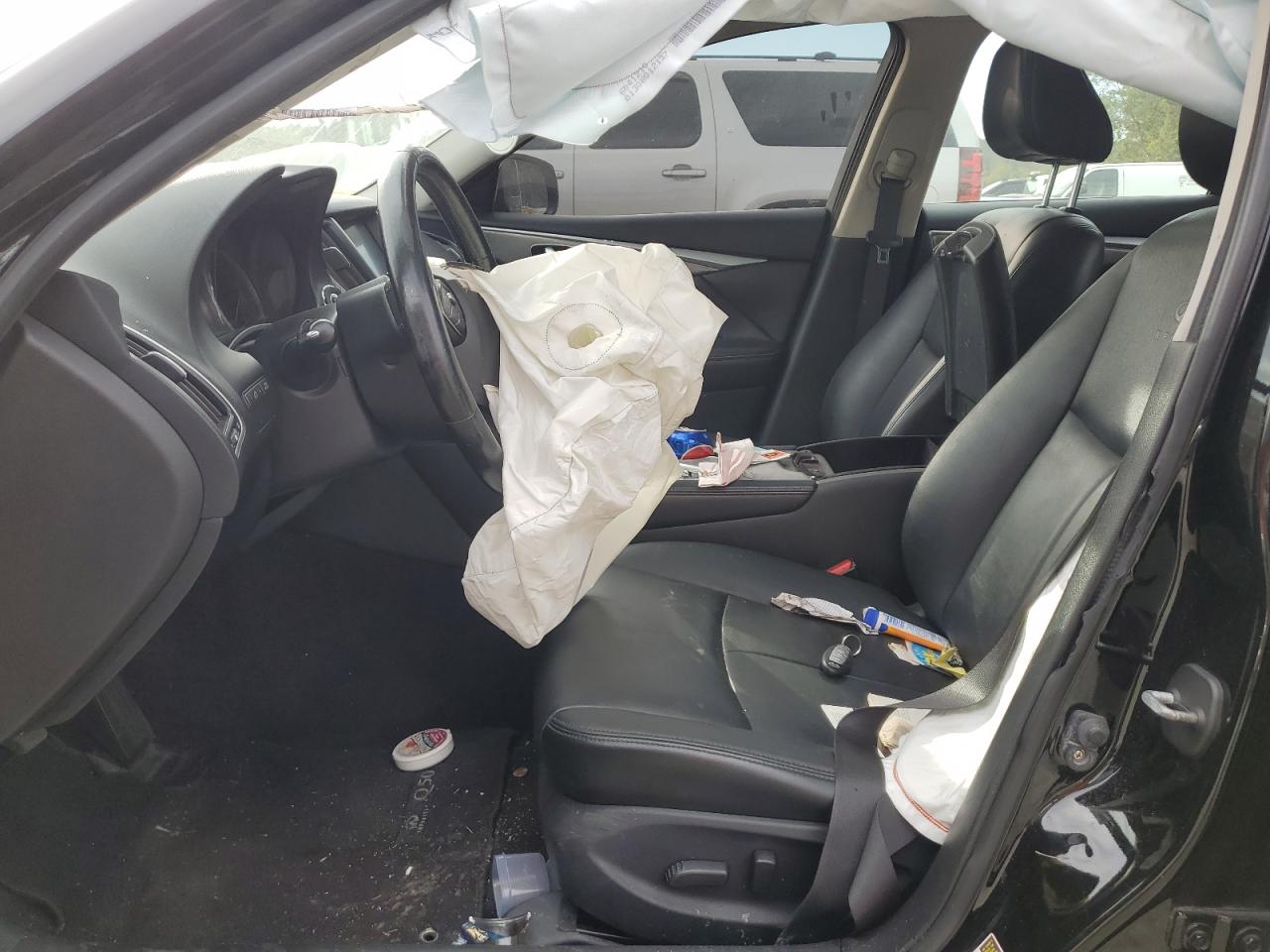 2014 Infiniti Q50 - Image 7