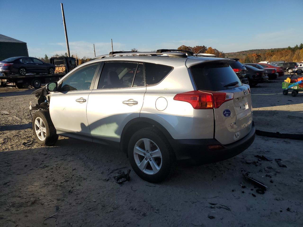 VIN JTMRFREV0DD021637 2013 TOYOTA RAV4 no.2