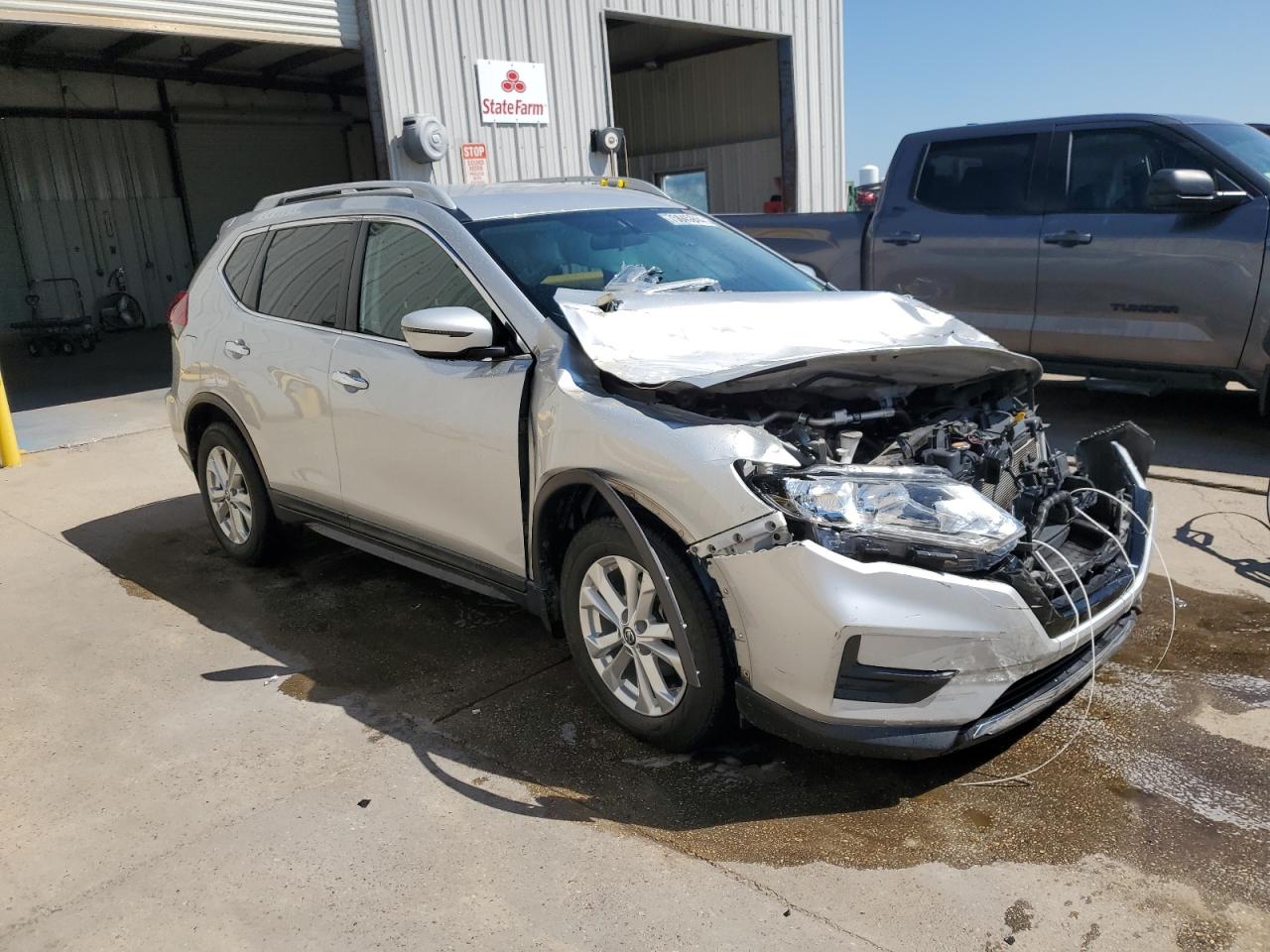 2018 Nissan Rogue S VIN: 5N1AT2MT7JC825928 Lot: 75645944