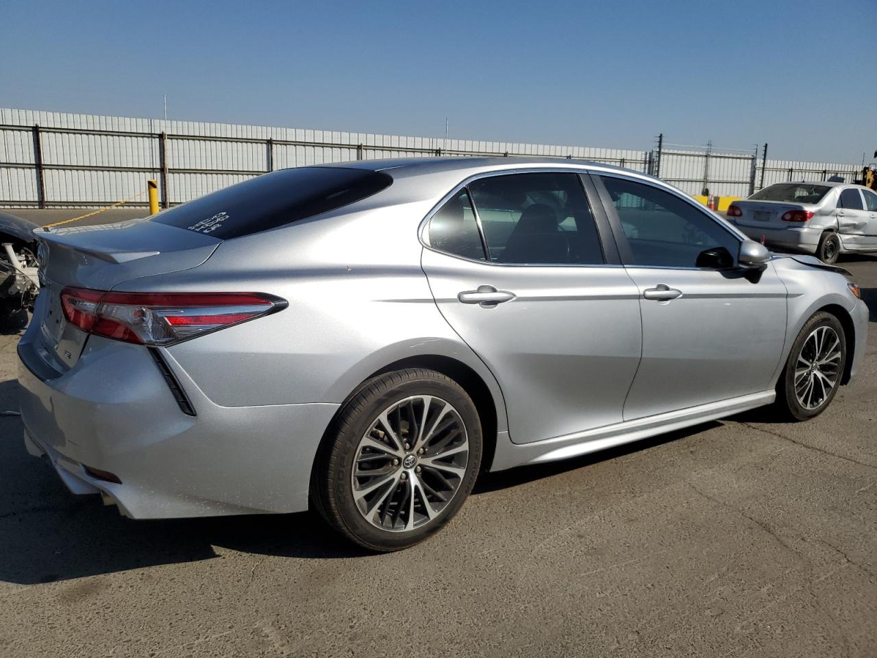 2018 Toyota Camry - Image 3