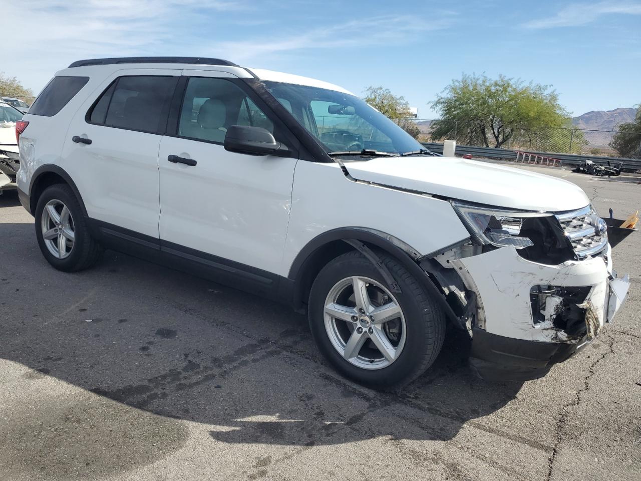 2018 Ford Explorer - Image 4