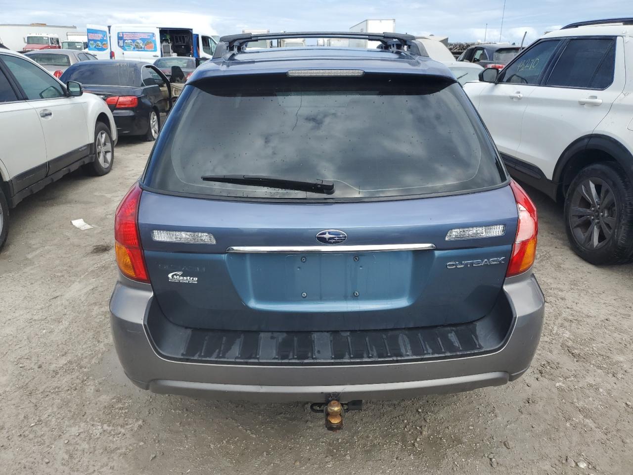 2005 Subaru Legacy Outback 2.5I VIN: 4S4BP61C157366995 Lot: 76300564