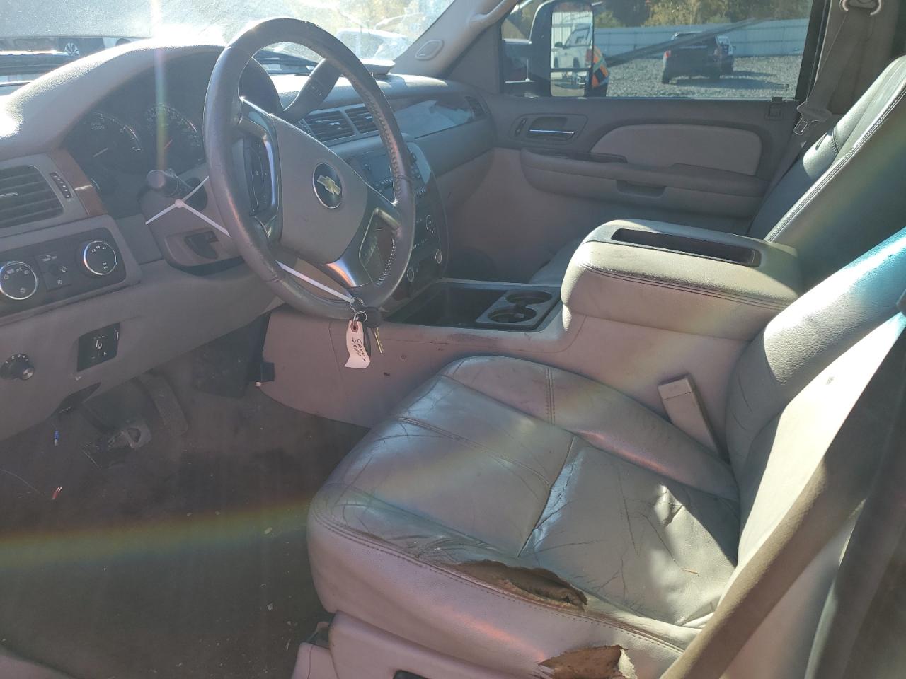 2008 Chevrolet Silverado - Image 7