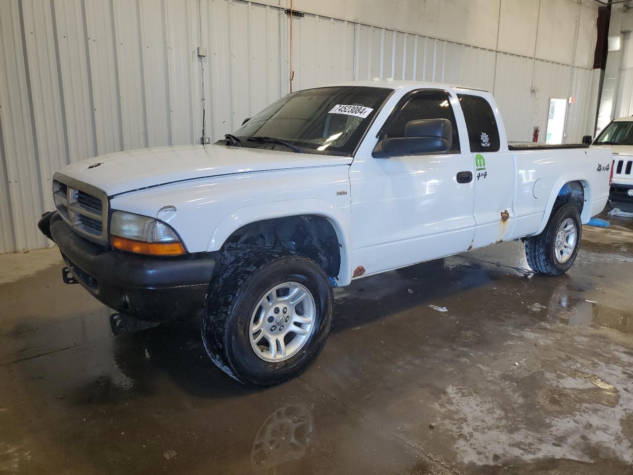 2004 Dodge Dakota - Image 1