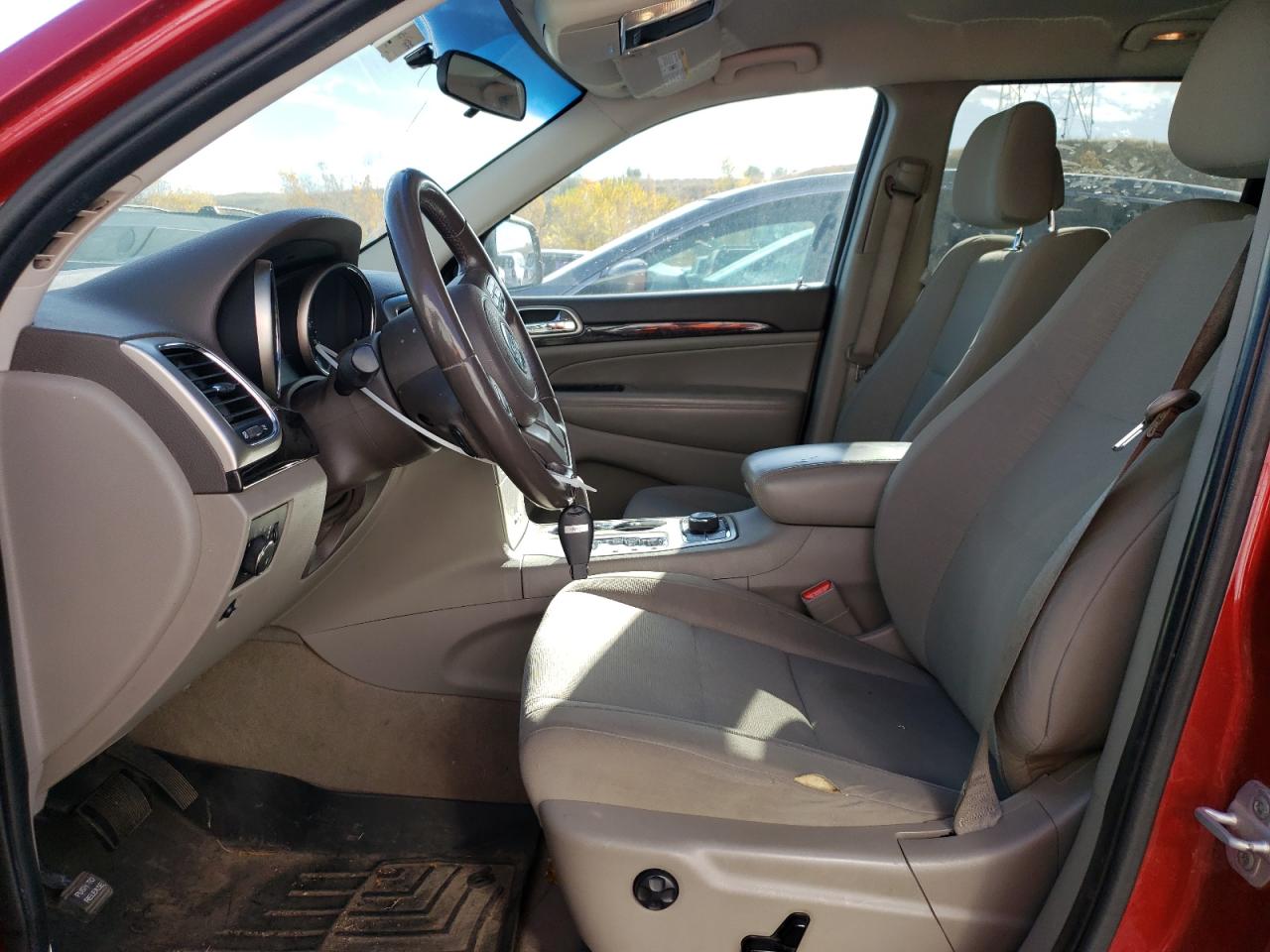 2011 Jeep Grand Cherokee - Image 7