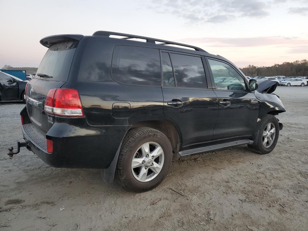 2008 Toyota Land Cruiser - Image 3