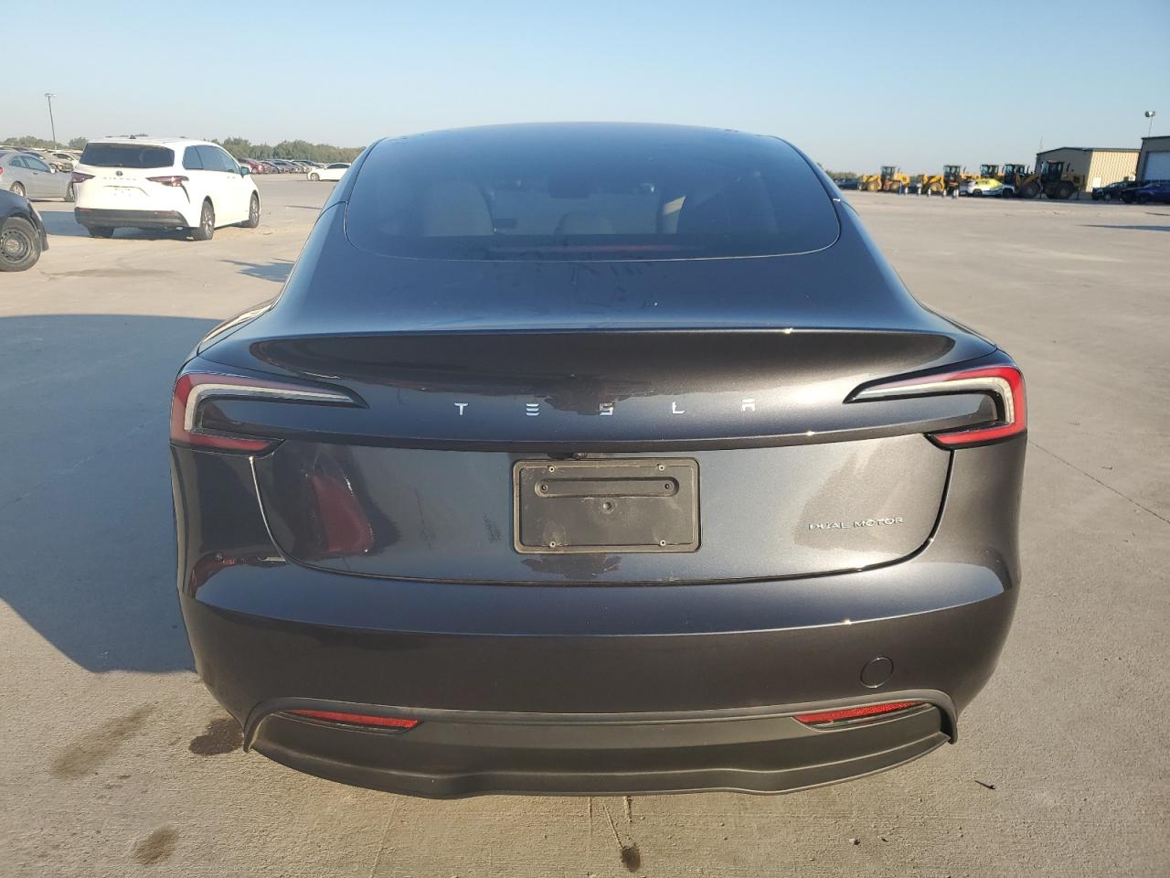 2024 Tesla Model 3 VIN: 5YJ3E1EB7RF756633 Lot: 74810884