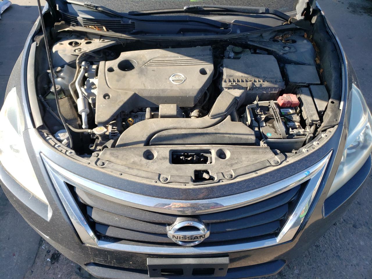 2015 Nissan Altima - Image 12