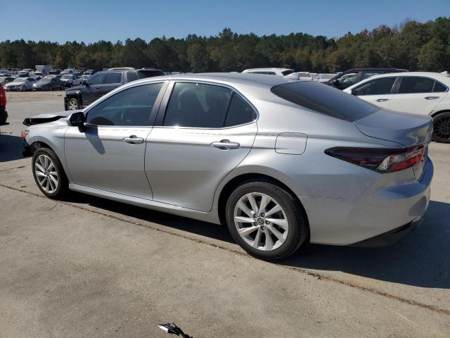 4T1R11AKXRU226395 Toyota Camry LE 2