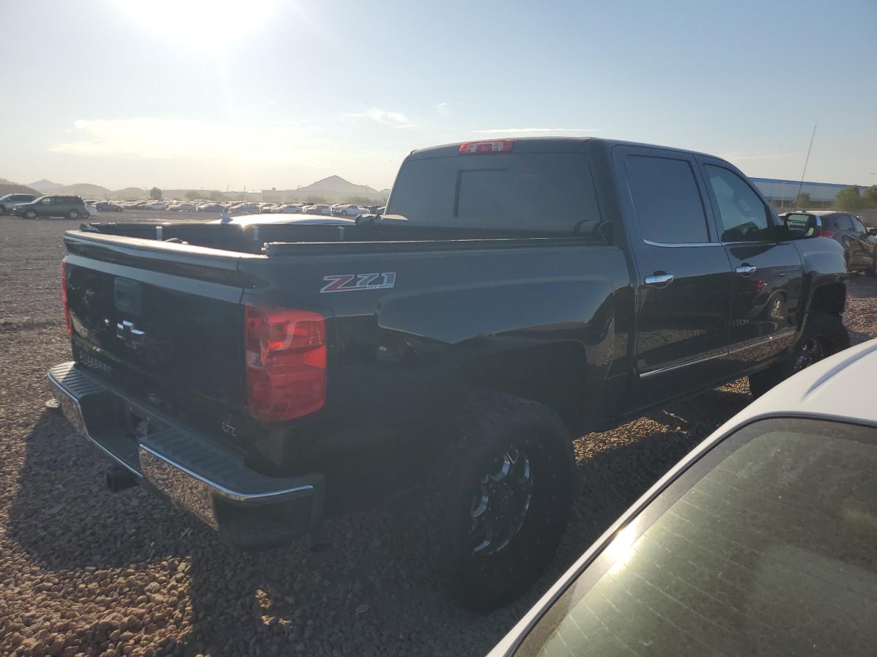 2015 Chevrolet Silverado - Image 3