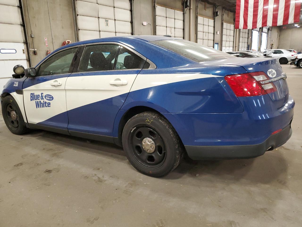 2014 Ford Taurus - Image 2