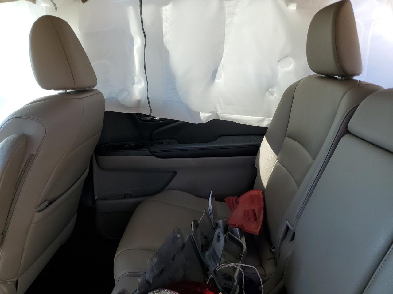 2019 Honda Pilot - Image 11