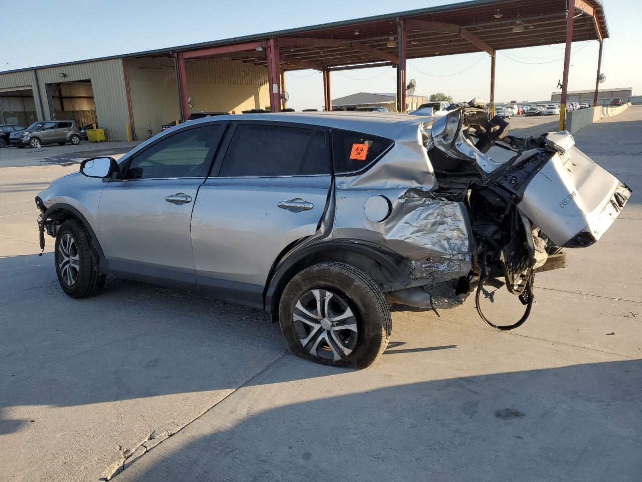 2018 Toyota RAV 4 - Image 2