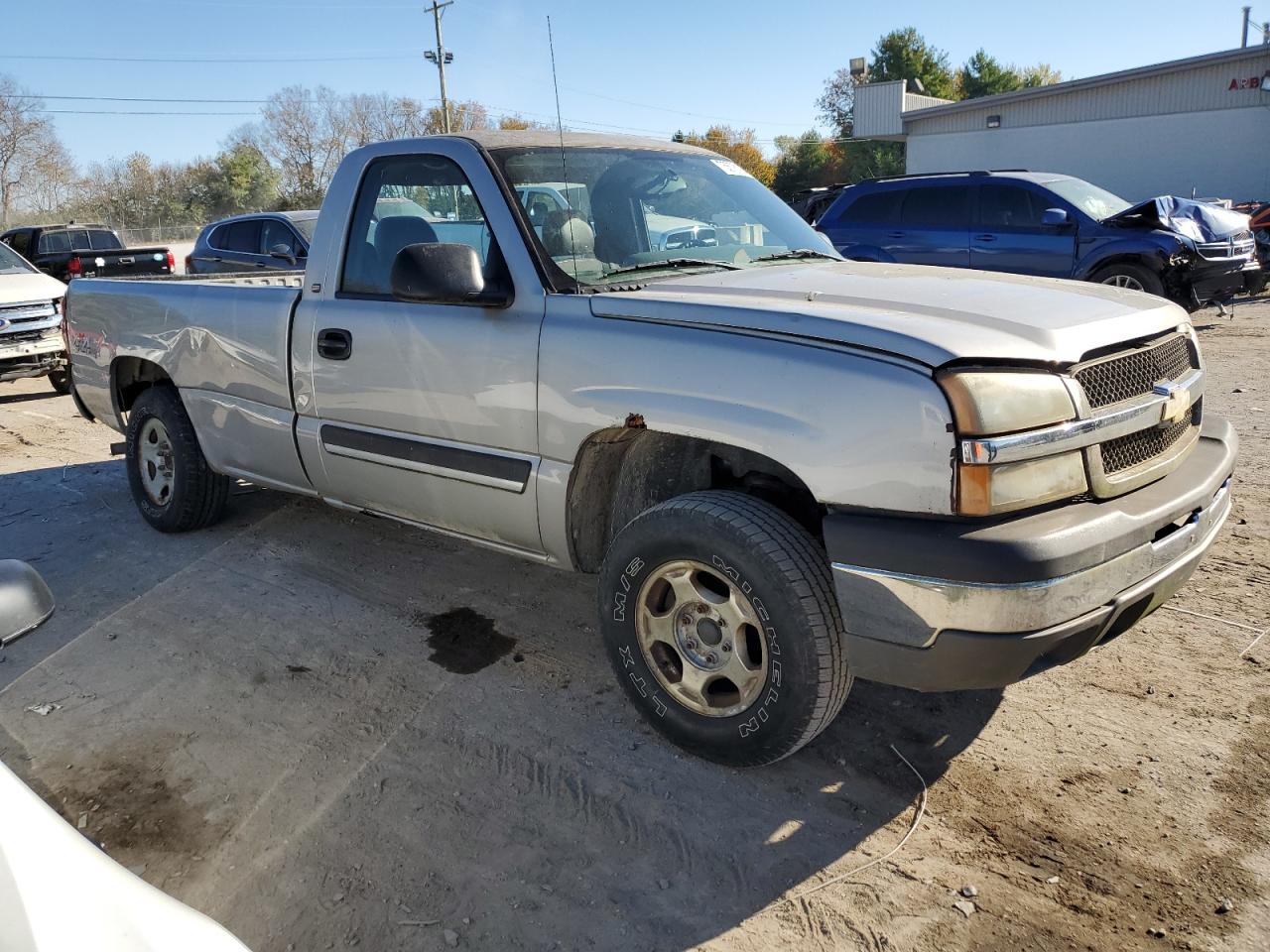 2004 Chevrolet Silverado - Image 4