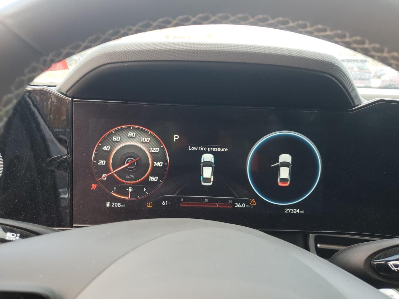 2023 Hyundai Elantra - Image 9