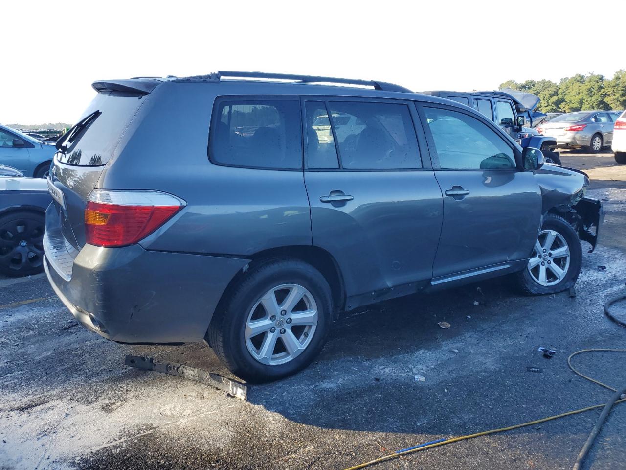 2010 Toyota Highlander - Image 3
