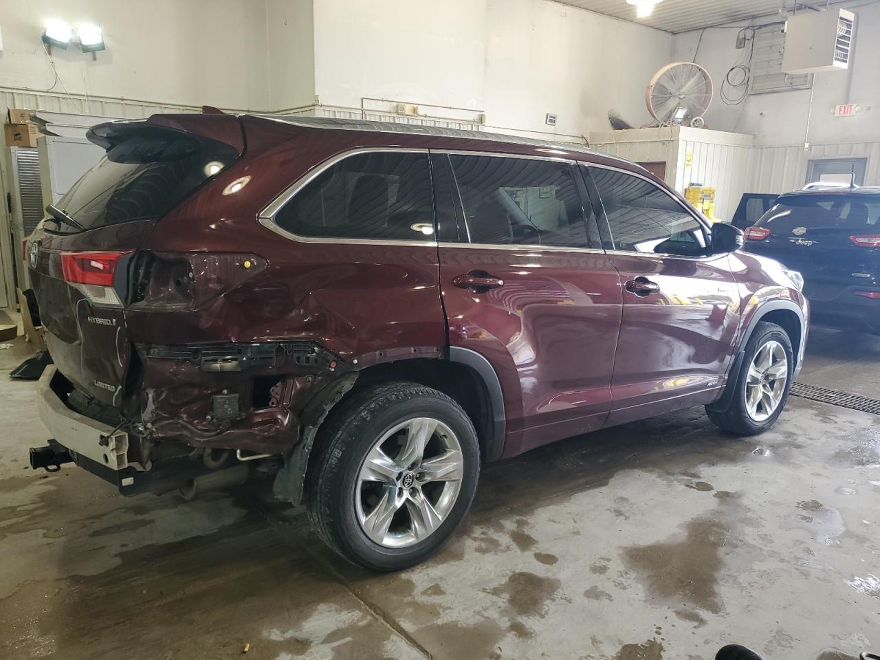 VIN 5TDDGRFH1KS060416 2019 TOYOTA HIGHLANDER no.3