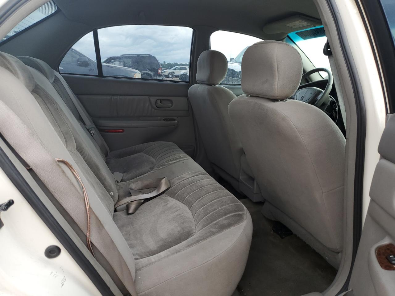 2004 Buick Century - Image 10