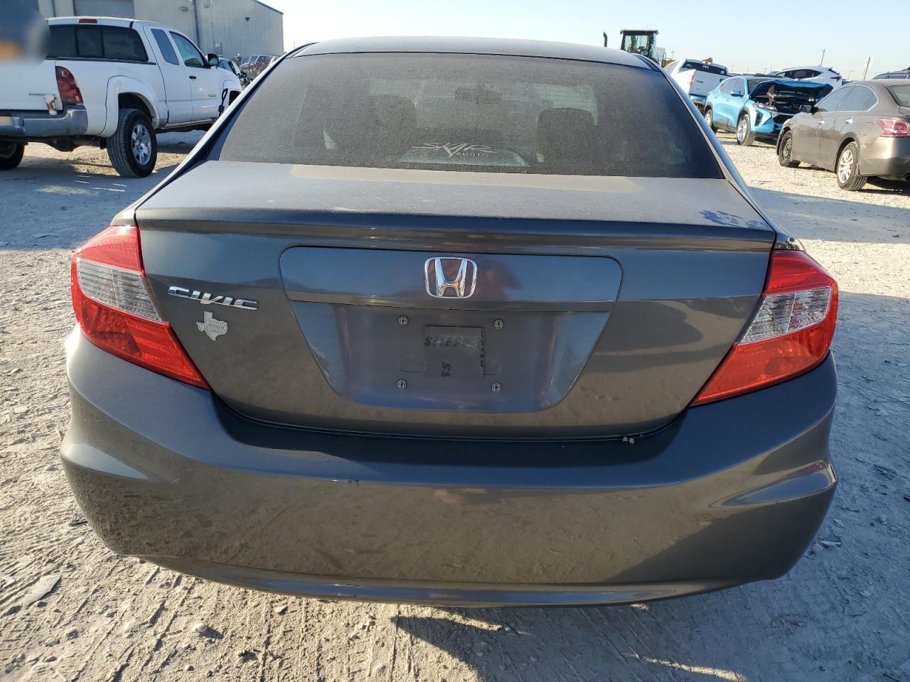 2HGFB2F52CH580890 2012 Honda Civic Lx