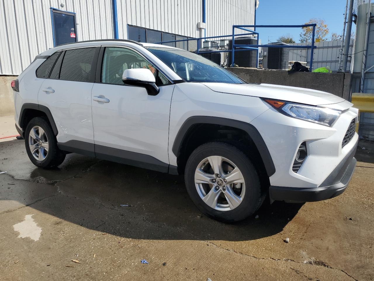 2021 Toyota RAV 4 - Image 4