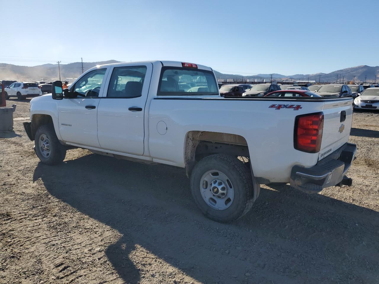 2015 Chevrolet Silverado - Image 2