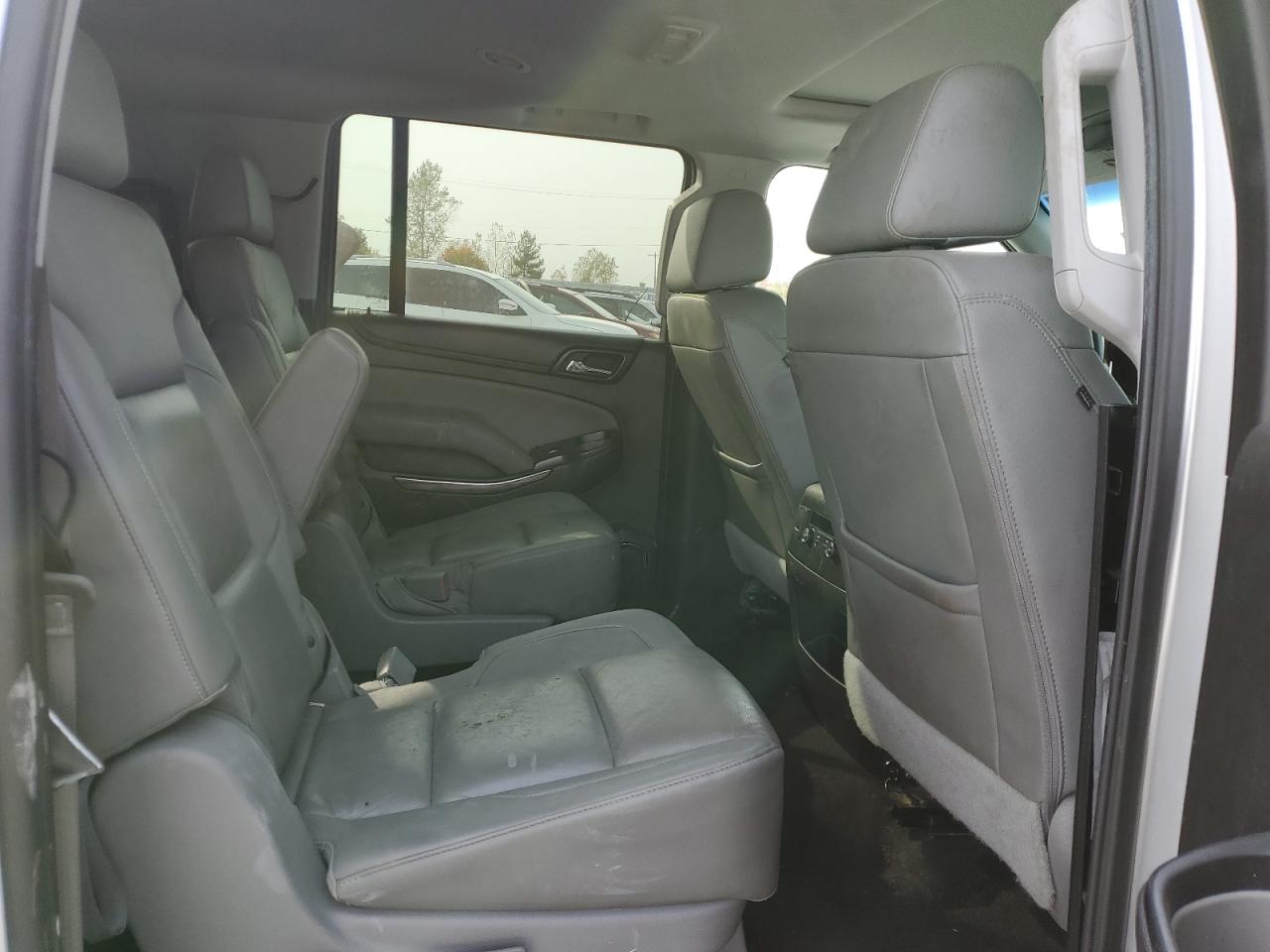 1GNSKHKC4GR466052 2016 Chevrolet Suburban K1500 Lt