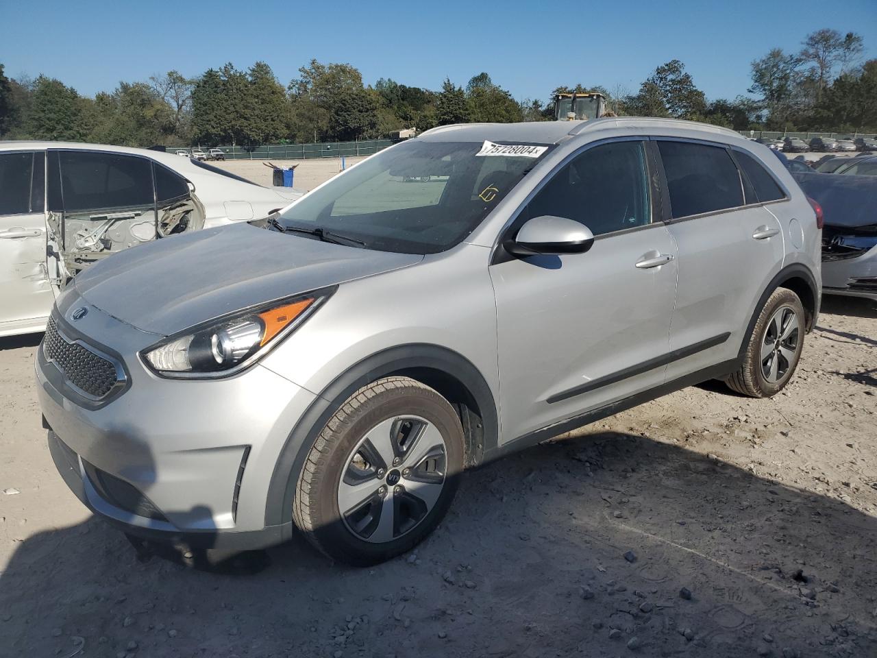 KNDCB3LC7H5058152 2017 KIA NIRO - Image 1