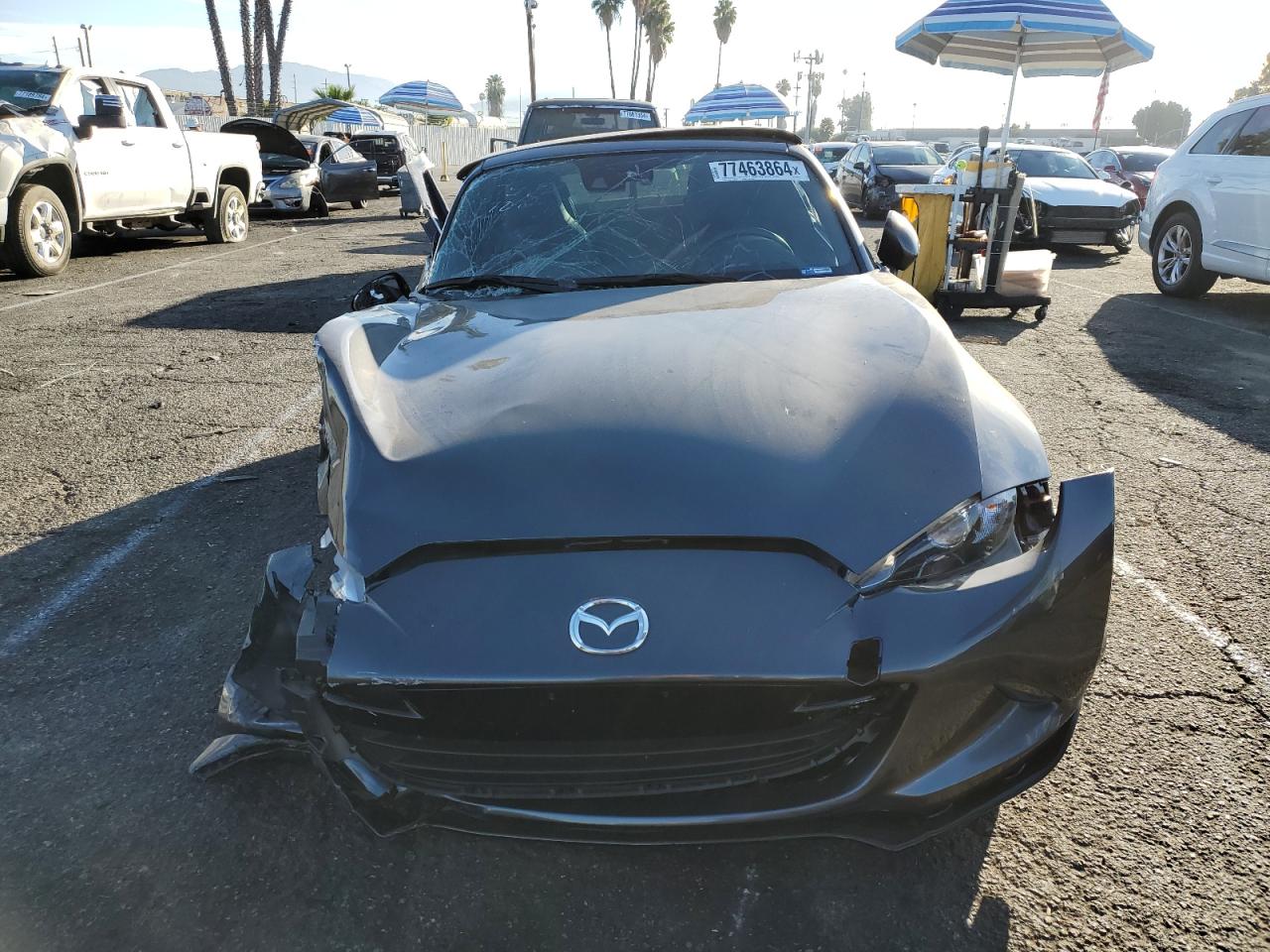 VIN JM1NDAM7XJ0203115 2018 MAZDA MX5 no.5