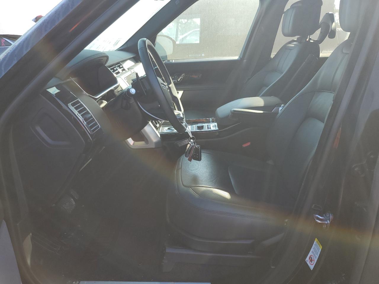 2020 Land Rover Range Rover P525 Hse VIN: SALGS2SE8LA414678 Lot: 75826534