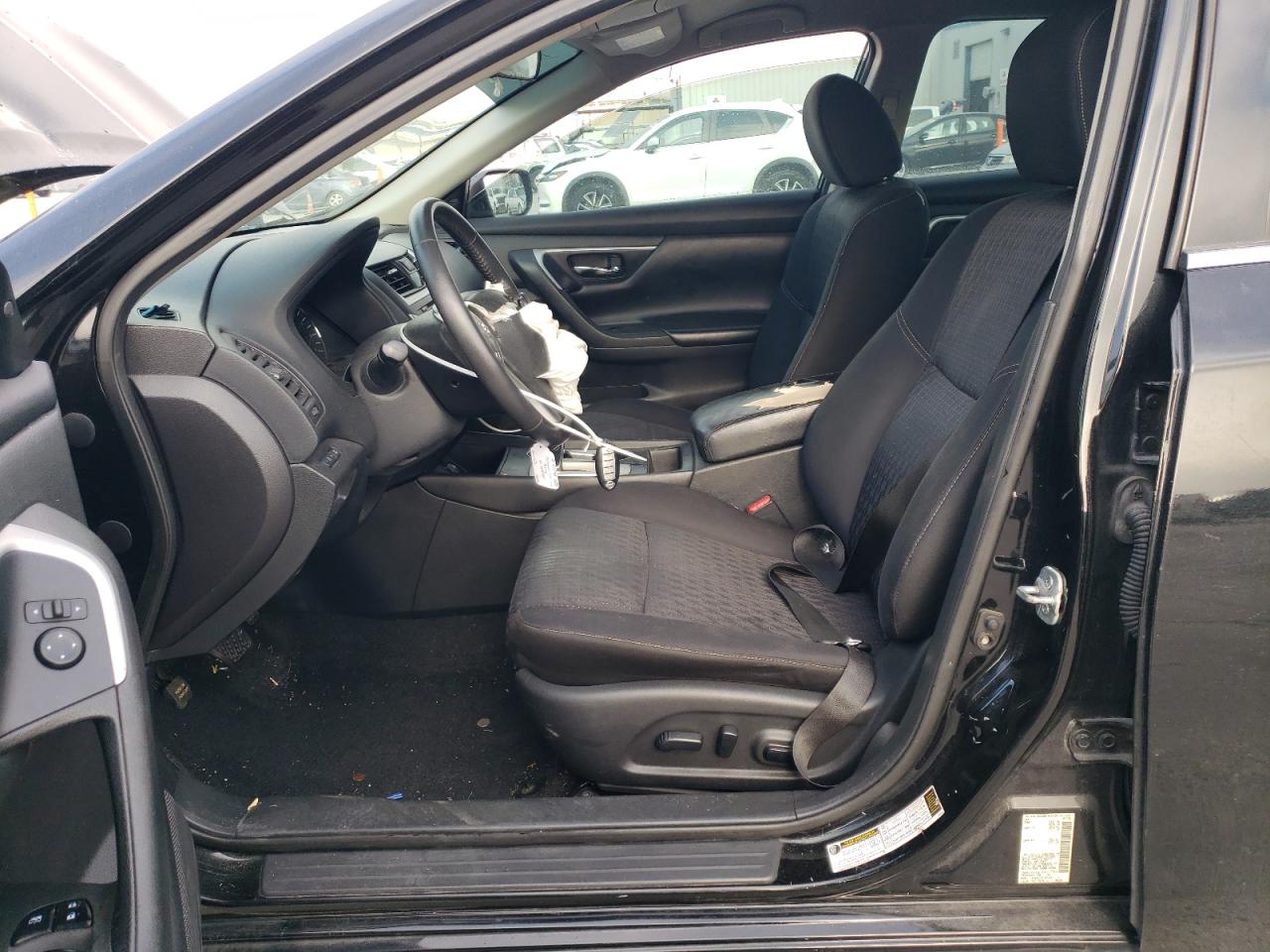 2016 Nissan Altima - Image 7
