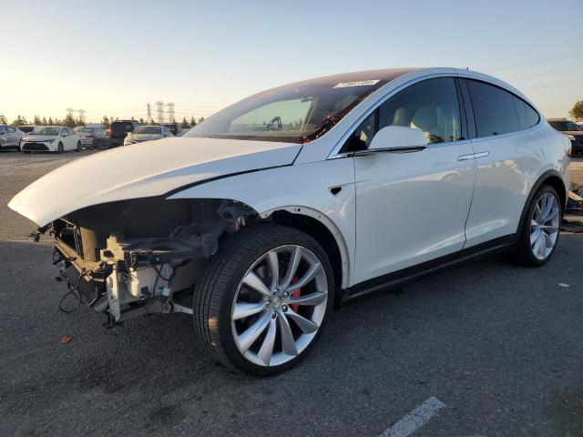  TESLA MODEL X 2016 Белый