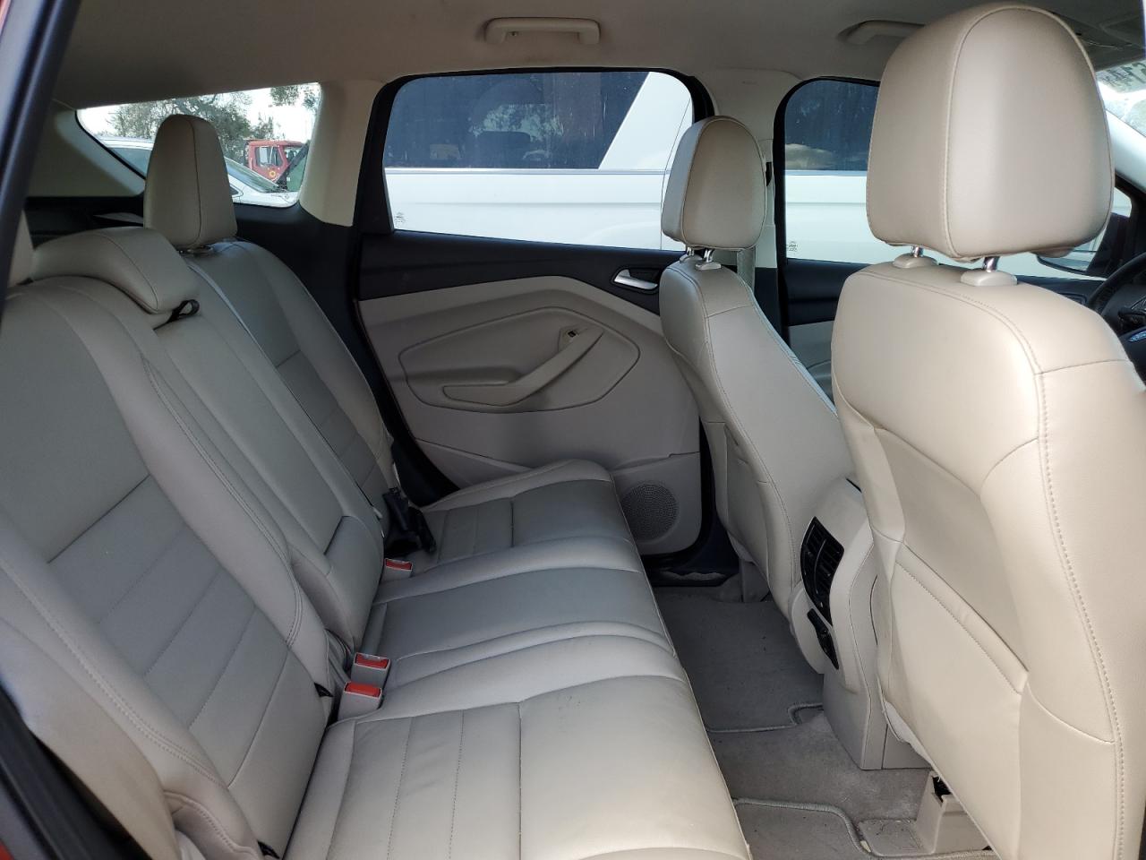 2014 Ford Escape - Image 11